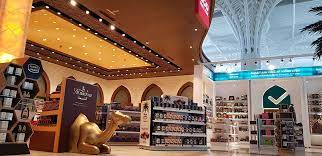 Strolling past the arabic souk section in the mall of the emirates, the rich dark colours of a central stand caught my eye. Al Nassma More Than The First And Finest Camel Milk Chocolate Nichebrand Com