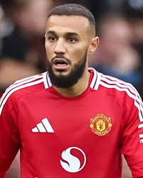 Noussair Mazraoui » Bilanz unter Schiedsrichter Bernie Raymond Blom