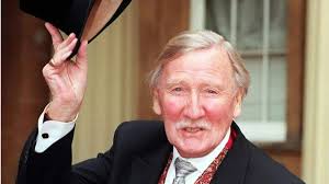 Harry Potter' Star Leslie Phillips Passes Away At 98: Social Media Mourns  The Demise Of The British Legend