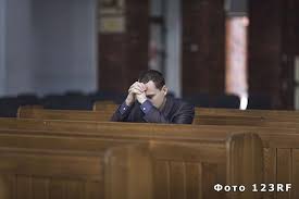 In cartea asta e vorba despre hatras. Unde Se CiteÈte Acatistul Ce Este Un Acatist Èi Cum SÄ L CiteÈti Corect Video Citirea Unei RugÄciuni De LaudÄ CÄtre Maica Domnului