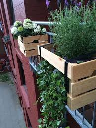 Balkonkasten Ikeahack Handmade Kultur Balkonkasten Handmade Ikeahack Kultur In 2020 Ikea Hack Balcony Decor Outdoor Balcony