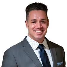 Linda Giangrande's Instagram, Twitter & Facebook