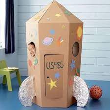 O atendimento presencial do cartão de cidadão tem de ser agendado. Oodles Of Awesome Cardboard Fort Ideas Foguete De Papelao Brinquedos E Brincadeiras Balao Festa Junina