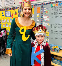 What a sweet family tradition! Letterland Happy Worldbookday We Hope Everyone Has The Best Day Ever Dressed As Their Fave Characters Head Over To Our Website For Last Minute Dress Up Ideas Www Letterland Com Dressup