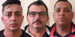 Resultado de imagem para POLICIAIS ENVOLVIDO COM ROUBO FOTO