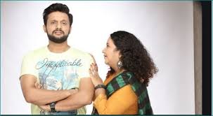 Here you will get mohammed zeeshan ayyub's height, weight, net worth, girlfriend, educational qualification and complete bio. Zeeshan Ayub S Wife Against The Caa Says I Am A Hindu And Ashamed Newstrack English 1