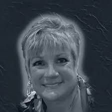 Denise Infante's Instagram, Twitter & Facebook