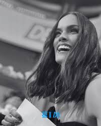 A new sports, tech and music community is starting in Miami. Join us. Want  to become a part of the community we're building? Click our link in bio.  #Leadvance #SIMIndustryConnect #FutureByDesign #NextLevelNetwork #