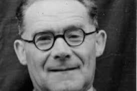 Self-Absorbed Boomer: Idris Davies' "The Bells of Rhymney" by Pete Seeger  and by the Byrds