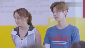 No one have her photos except people who knows her personally, actually. Guan Xiaotong And Luhan Movie Sweet Combat Guan Xiaotong Gives Boxing Lessons To Children Dianjinwa Video Free Hot Videos
