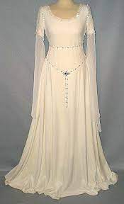 Du bist auf der suche nach dem idealen brautkleid? Elbisches Brautkleid Samt Cremefarben Elven Dress Gowns Of Elegance Dresses
