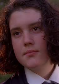 Fan Casting Bianca Piper (The DUFF) as Melanie Lynskey in Which characters  should actors have played in the 90's?