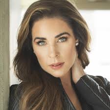 Crystal Thurman's Instagram, Twitter & Facebook