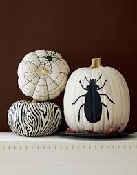 Black White Painted Pumpkins Halloween Pumpkins Painted Halloween Crafts Halloween Pumpkins Carvings