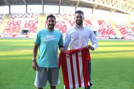 Adrian măr, de la mioveni la uta Ripensia ContinuÄƒ SÄƒ TrimitÄƒ JucÄƒtori In Liga I