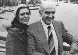 Όταν γνωρίζει τον μίλτο (γιώργος φούντας). Melina Merkoyrh O Gamos Me Ton Megalokthmatia H Sxesh Me Ton Mayragorith Kai O Agwnas Gia Ta Marmara