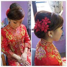 Prewedding Hairdo Bride Phui San Chinese Wedding Bride Hairstyle Wedding Hairstyles Bride Traditional Chinese Wedding Bride Hairstyles
