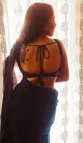 Hot Photos Of Pamela Mondal In Saree And Bikini Fasermedia 37932 | Hot Sex  Picture