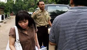 Meski kalah jumlah korban.bahkan jika ryan dibandingin dengan dukun ahmad suraji dari deli serdang, sumut, pun masih kalah. Sempat Disebut Jagal Jombang Beginilah Kabar Ryan Si Pembunuh Berantai Yang Pernah Dikabarkan Tobat Boombastis