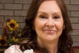 Lori Frances's Instagram, Twitter & Facebook