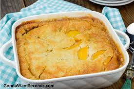 The the filling is made with fresh peaches (but frozen or canned can also be used). Bisquick Peach Cobbler Recipe Gonna Want Seconds