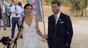 Y no es para menos. Paga Amazon La Boda De Sergio Ramos Y Pilar Rubio Informalia Es