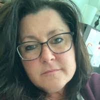 Kimberly Layton's Instagram, Twitter & Facebook