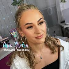 Shae Morton's Instagram, Twitter & Facebook