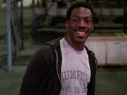 Après le meurtre de son meilleur ami, foley, mis en vacances forcées, se rend à beverly hills, où le conduisent les dernières traces laissées par son les méthodes particulières d'axel foley, un policier excentrique, ont le don d'agacer son supérieur, todd. Beverly Hills Cop Reviews Metacritic