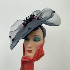 Vintage Mitzi Lorenz Designer 1980's Black Disc Hat with Flower Decorative  Design