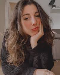 Alba Esparza's Instagram, Twitter & Facebook