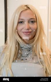 Harriet findlay hi-res stock photography and images