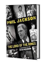 Oggi però voglio parlare di un'altro libro di phil, eleven rings, dove tratta molto di più la gestione i tre aspetti che mi hanno maggiormente colpito di questo libro sono: Phil Jackson Lord Of The Rings Books Authors Hudson Valley Chronogram Magazine