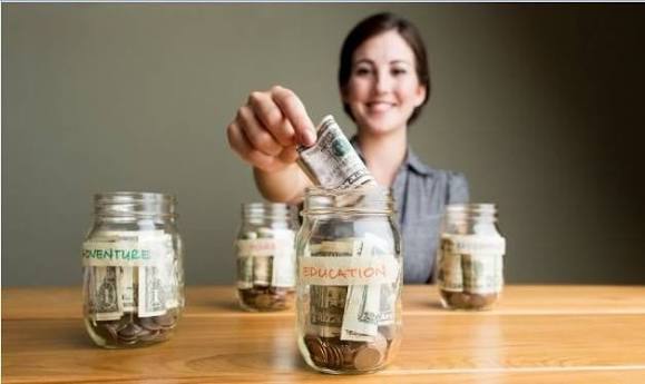You work hard for your money and it should stay where it belongs. These 6 simple tips will help you keep your money safe.