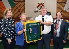 Latest politics news, comment and analysis from the guardian, the world's leading liberal voice In Pictures Six Laois Communities Presented With Life Saving Defibrillators Laois Today