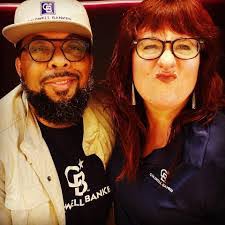 Heidi Schimpf's Instagram, Twitter & Facebook