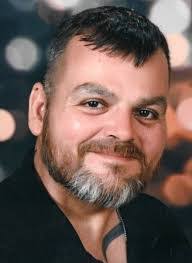 Aaron Craig's Instagram, Twitter & Facebook