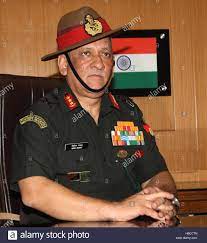 A generating force, recruiting, training and enabling the field army; Indische Vice Chief Of Army Staff Lt General Bipin Rawat 1 September 2016 In New Delhi Indien Stockfotografie Alamy