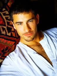 Beau Saxon's Instagram, Twitter & Facebook