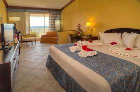 Holiday Inn Resort Montego Bay Jamaica Montego Bay All Inclusive Beautiful Hotels Rooms Jamaica Hotels
