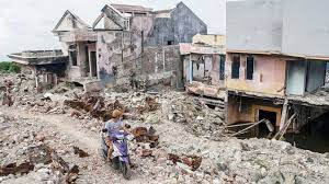 Seven people have been killed and at least 85 injured after an earthquake of 6.2 magnitude struck indonesia's sumatra island on friday . Earthquake In Indonesia Tropical Islands