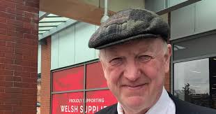 Man fined for gold panning in Snowdonia river claimed he was only giving  'demonstration'