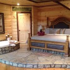 Love The Dark Trim Against The Light Pine Pine Walls Honeymoon Cabin In The Woods Dark Trim Pine Walls Dark Wood Trim