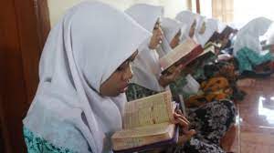 Murid dapat mengkhatamkan alquran 30 juzuk. Sebaiknya Berapa Kali Mengkhatamkan Al Qur An Dalam Setahun