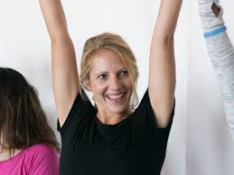 It combines gentle yoga breathing (pranayama), stretching, and simulated unconditional laughter. 10 Differences Between Laughter Yoga And Laughter Wellness Laugh And Live Well