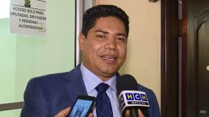 LoMasComentado Walter Chávez 🇸🇴: “Los Nacionalistas Apoyamos todas las  leyes que hacen Daño al pueblo, realistas pero no populistas”