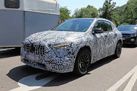 2020 Mercedes Amg Gla 35 And Gla 45 First Photos Of Hot Compact Suvs Carscoops