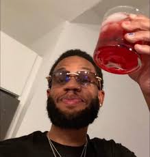 Expose ya lock screen I'll start off 🤷🏾‍♂️