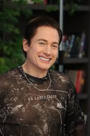 Do NMN supplements work? Biohackers like Bryan Johnson take them to help  reverse ageing