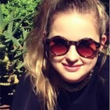 Lucy Downs (lucyjdowns)